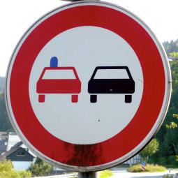 Schilder, Adbusting